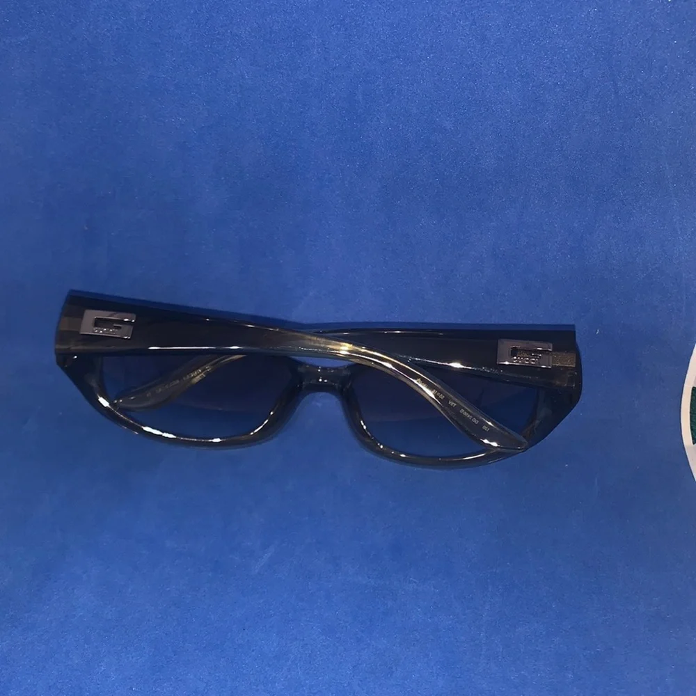 🔥 Vintage Gucci bi color sunglasses‎